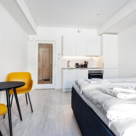 Stylish And Serviced Studio Apartment In Lofoten Svolvær Extérieur photo