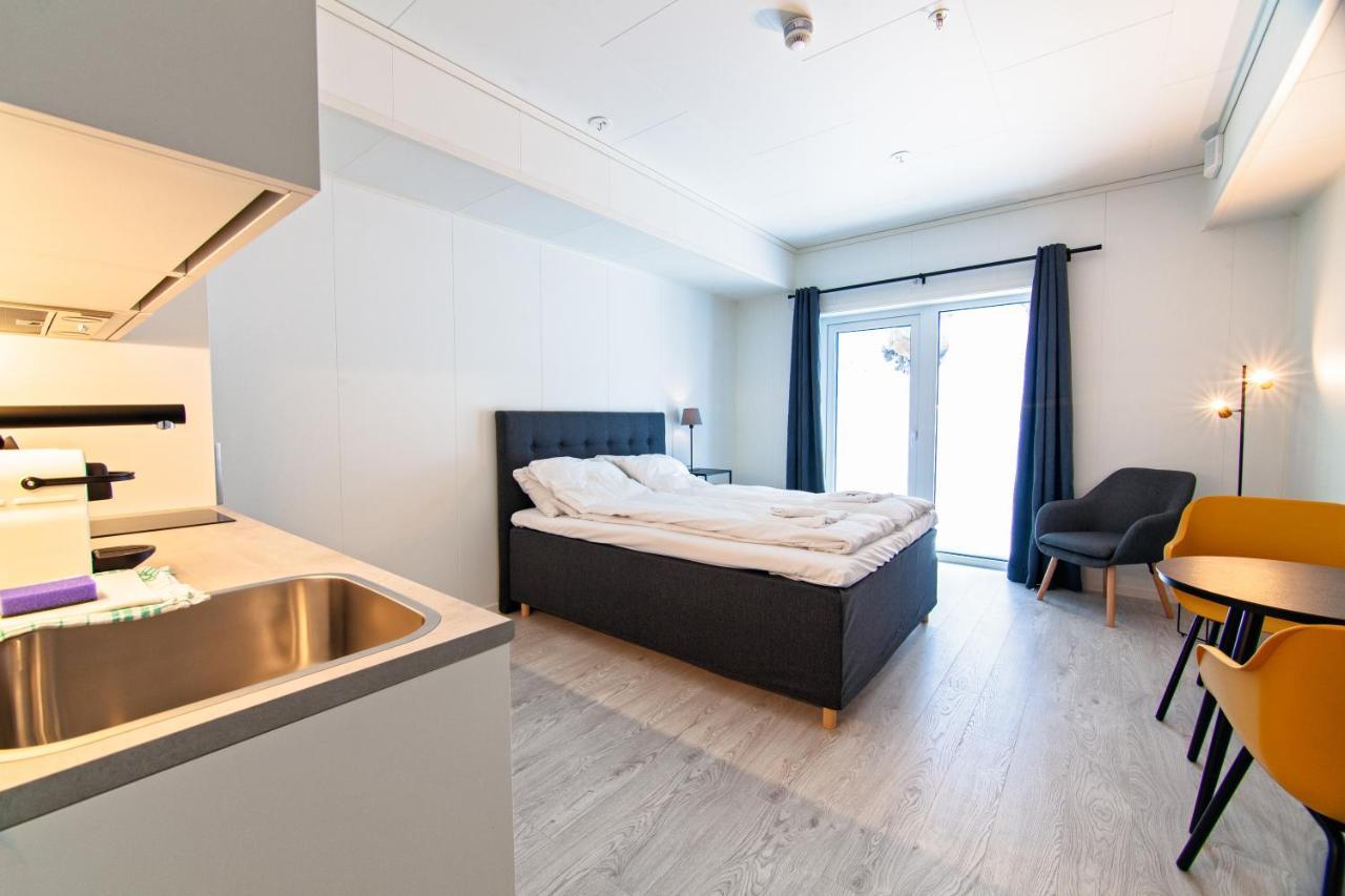 Stylish And Serviced Studio Apartment In Lofoten Svolvær Extérieur photo